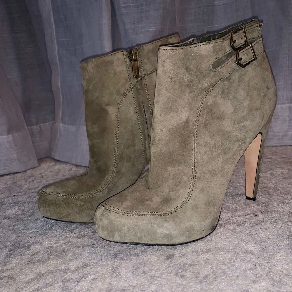 Sam Edelman Forest Green Suede Booties